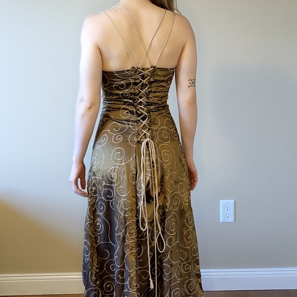 Medieval Corset Dress - Picture 2 of 5